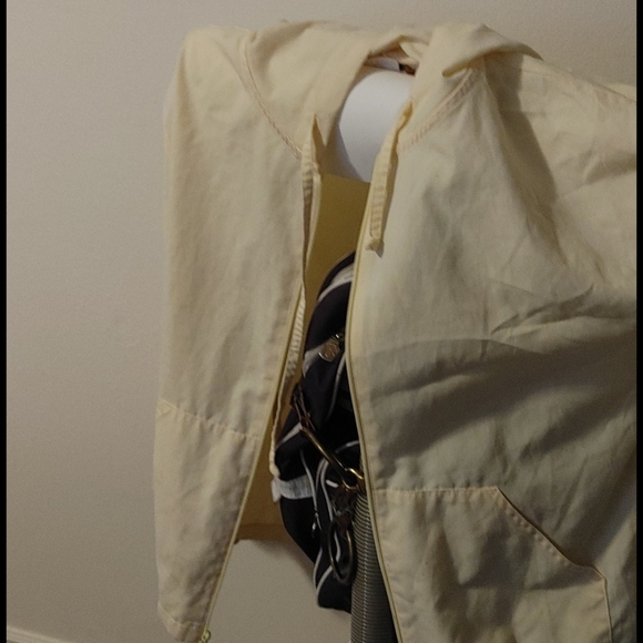 Hoodie - Picture 6 of 7